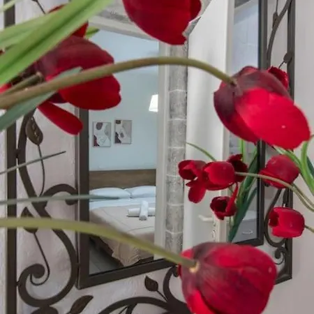 Charming Apartment Near City Centre Heraklion  Exterior photo