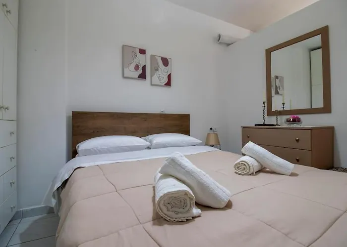 Charming Apartment Near City Centre