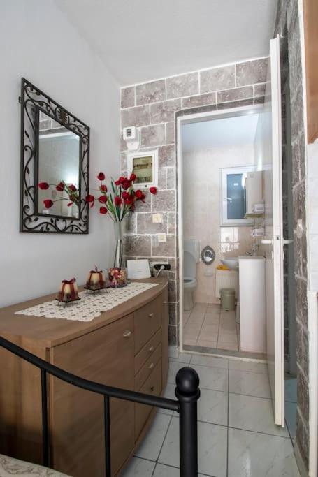 Charming Near Centre Apartment Heraklion (Crete)